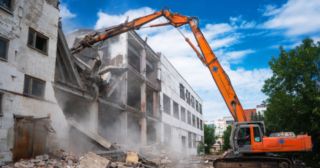 Промышленный демонтаж зданий Куйбышев, цена от 2957 руб.